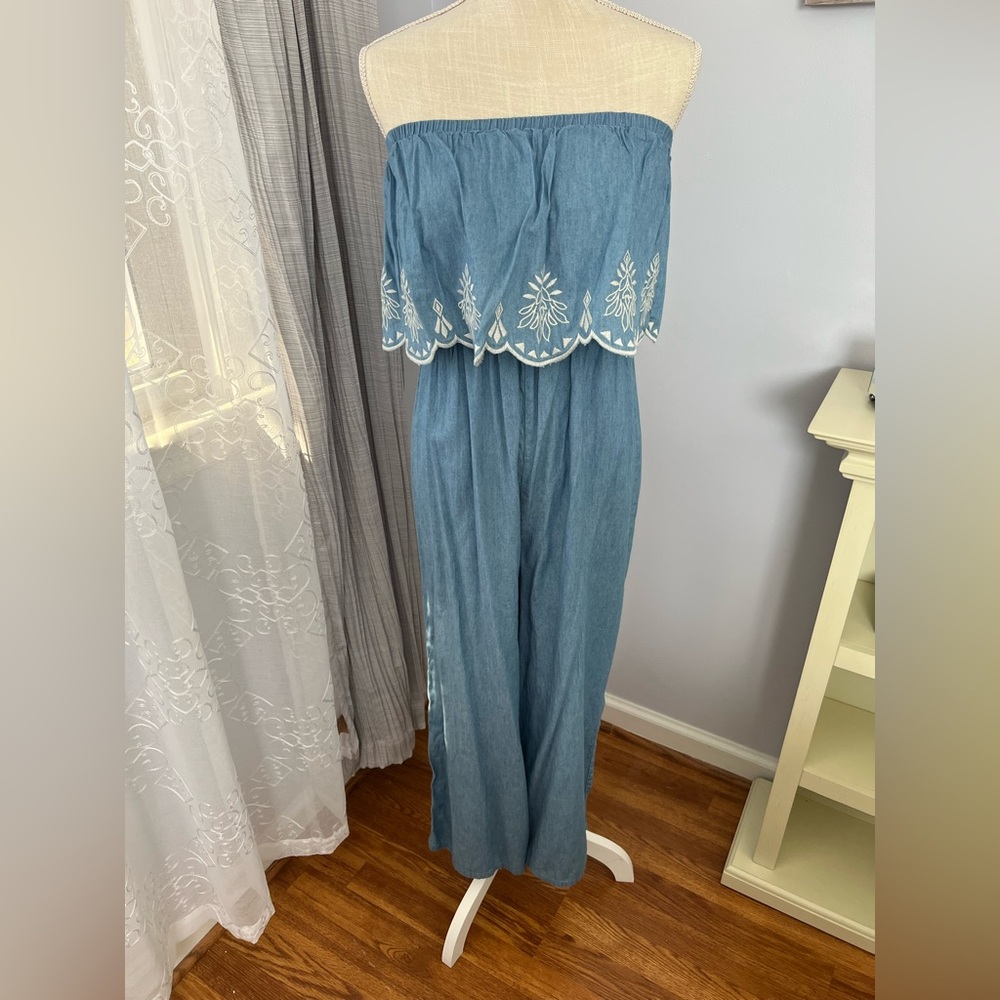 SOLD - Jumpsuit - Flying Tomato